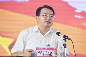 【文化传承·李国忠】——探寻名字背后的深意与社交媒体新趋势